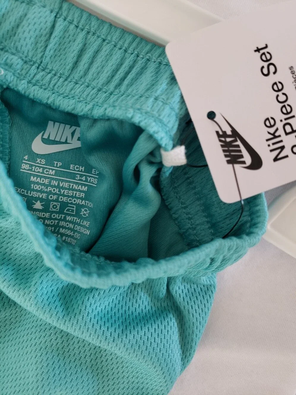 Nike Girls' White Graphic Logo Tee - Blue/Green Accent